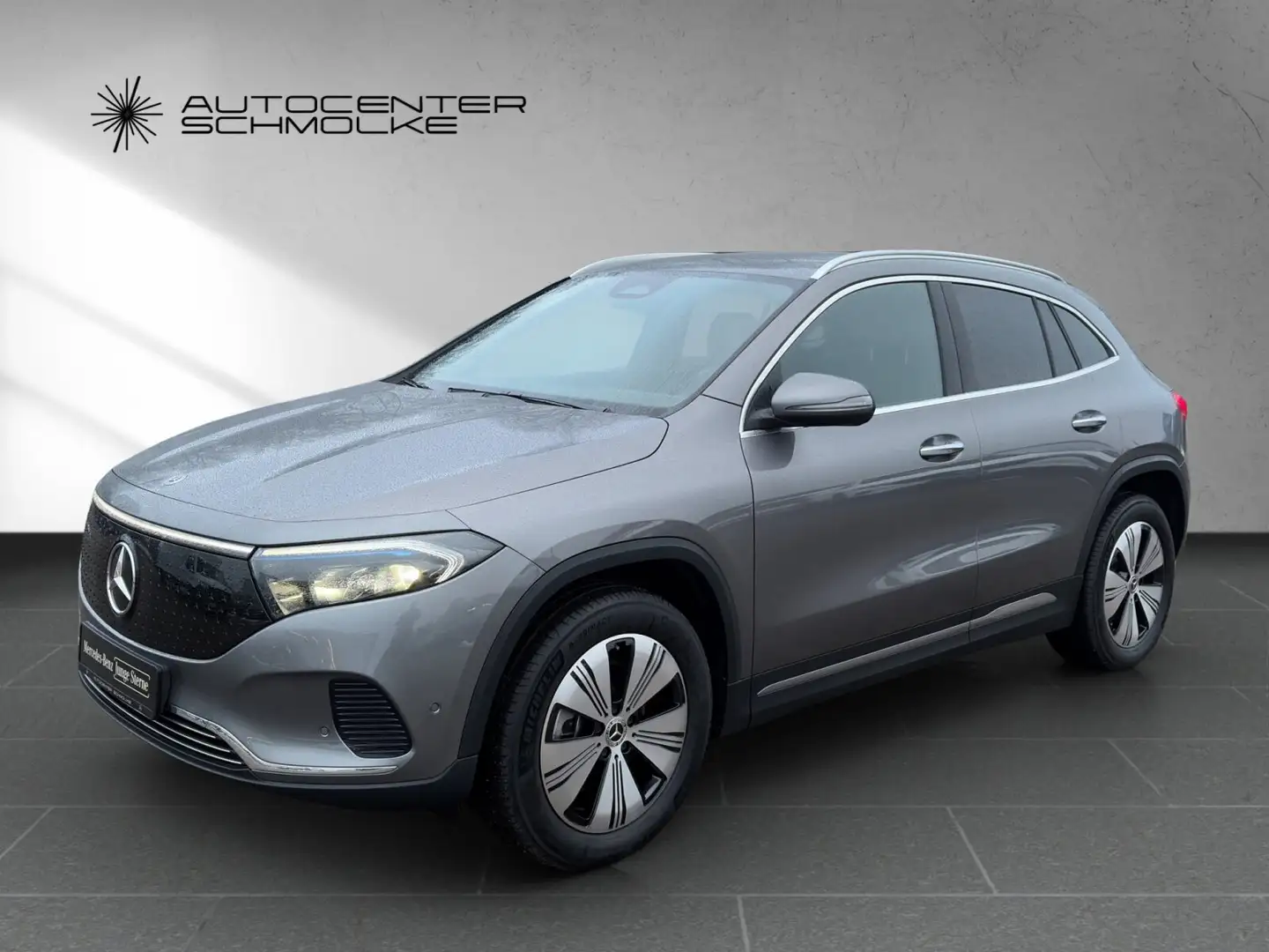 Mercedes-Benz EQA 350 EQA 350 4-M ADVANCED PLUS*AHK*MEMORY*DISTRONIC* Grau - 2