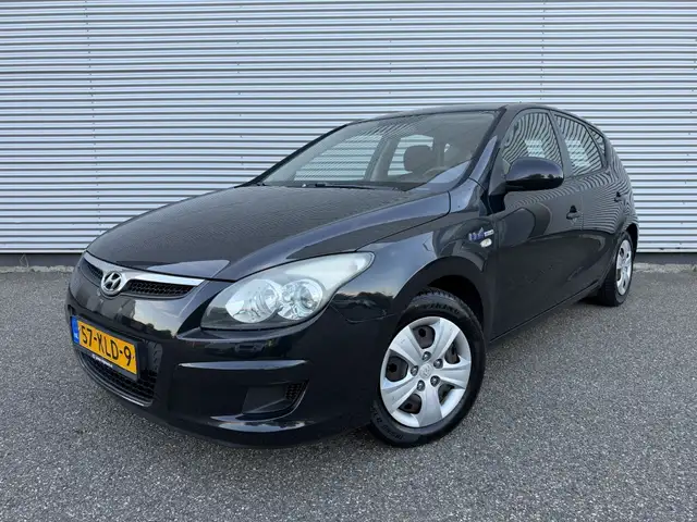 Hyundai i30 1.4i Blue Act. Cool NAP Airco 5-Deurs C.D.V. Elekt