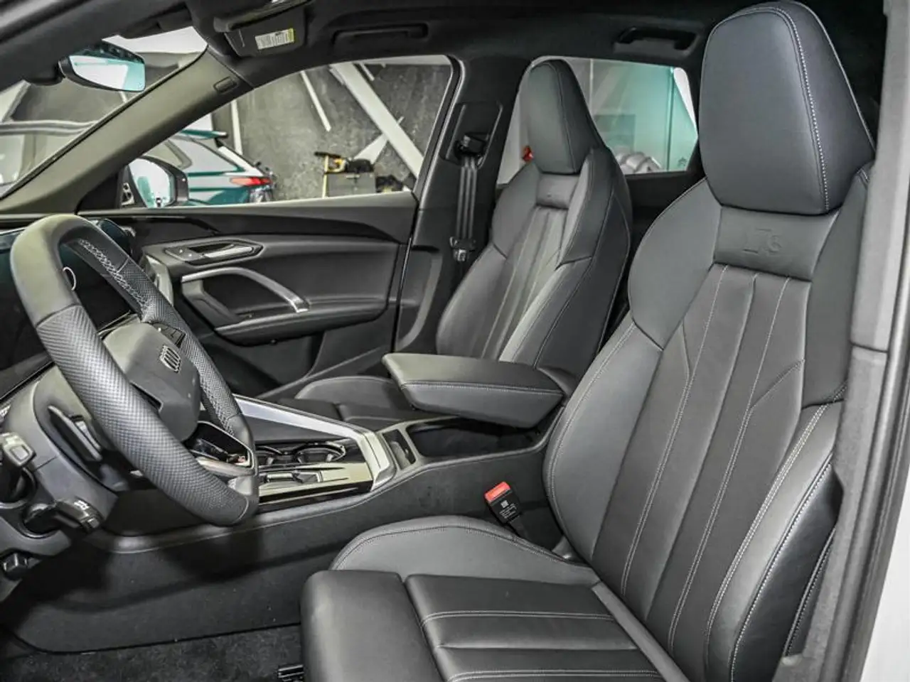 Audi Q5 снимка Audi Q5