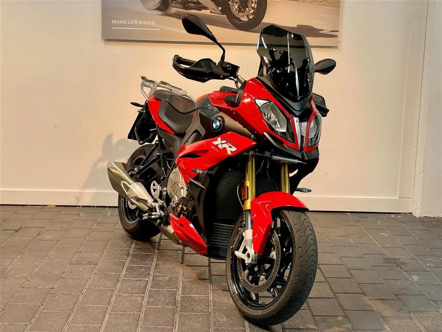 BMW S 1000 XR Tiefer, Dynamik & Touring Rojo - 1