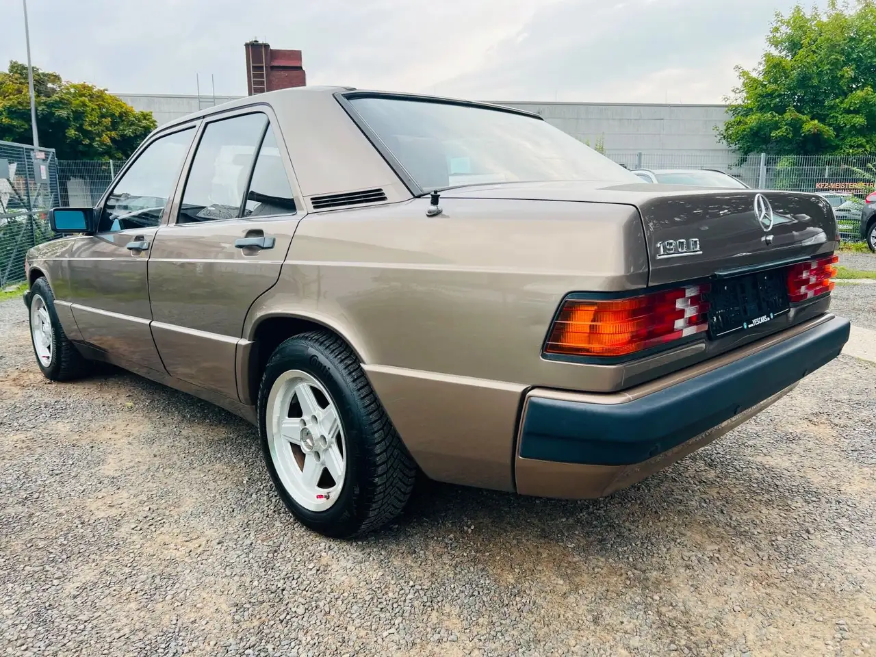 Mercedes-Benz 190 D/OLDTIMER/H KENNZEICHEN/TÜV NEU, foto 3