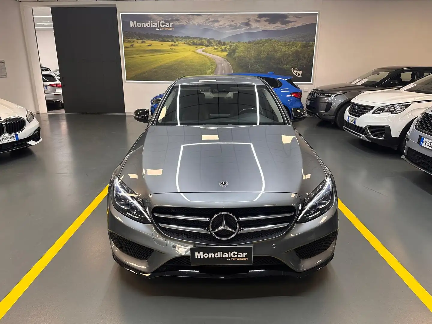 Mercedes-Benz C 350 e phev Exclusive auto Šedá - 2