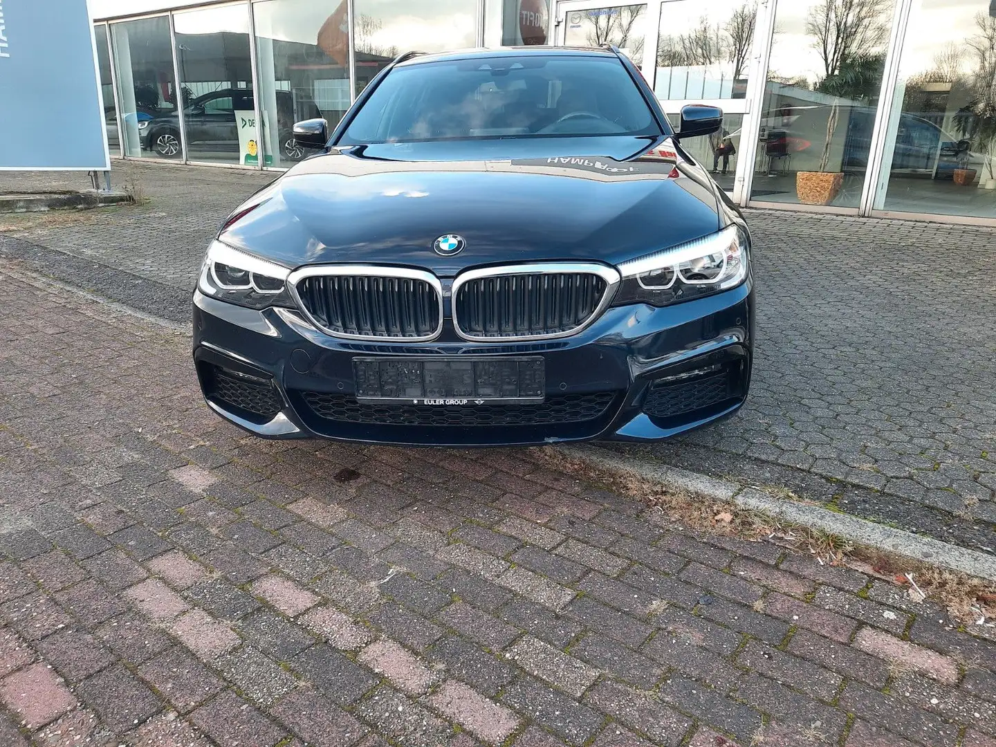 BMW 530 D Touring xDrive M Sport LEDER, AHK SCHECKH. Schwarz - 2