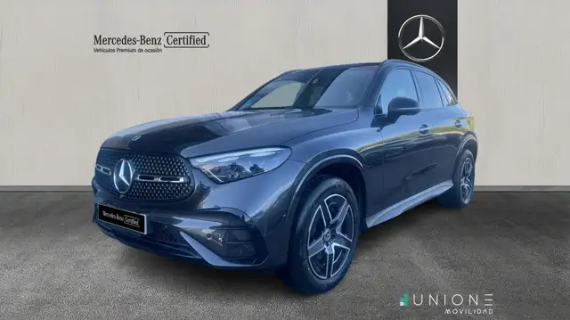 Mercedes-Benz GLC 300 de 4MATIC con tecnología híbrida
