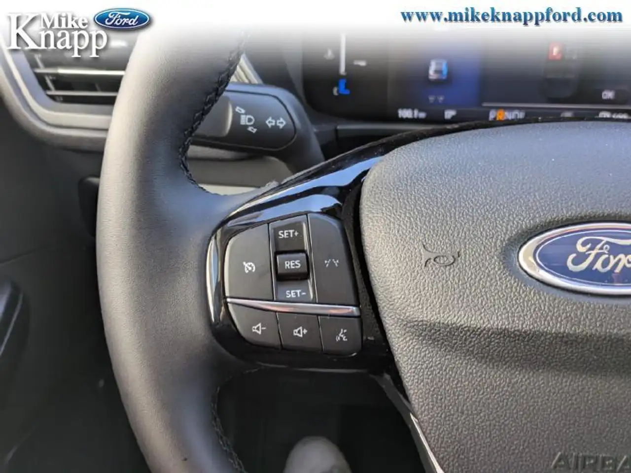 Ford Escape снимка Ford Escape
