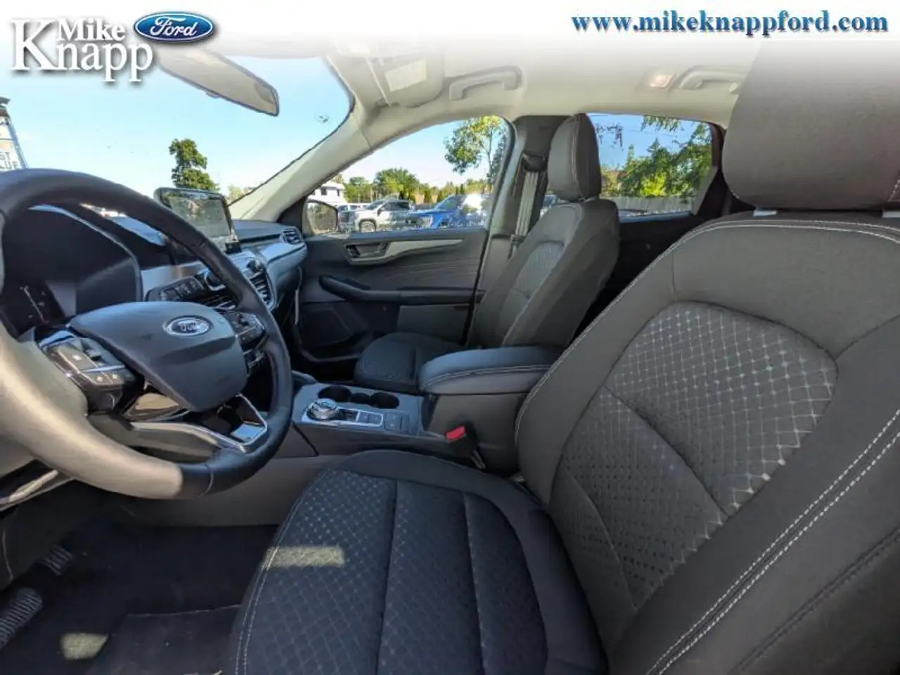 Ford Escape снимка Ford Escape