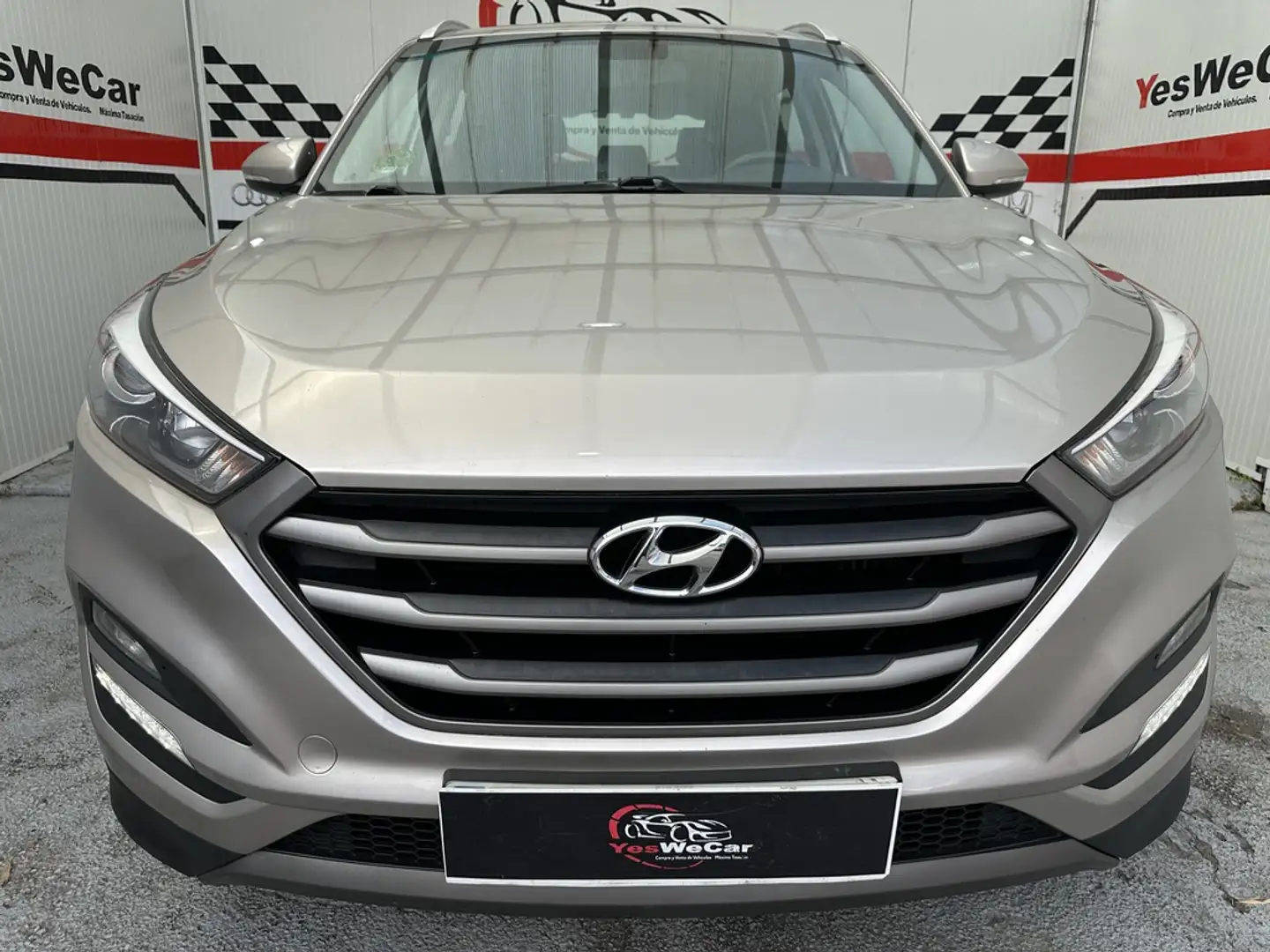 Hyundai TUCSON 1.7CRDI BD Klass 4x2 Šedá - 2
