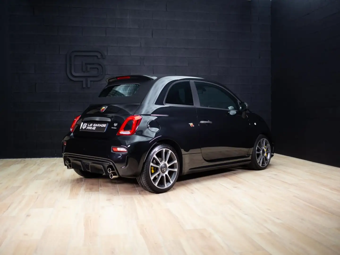 Abarth 500C 1.4 180CH 695 TURISMO / FRANCAISE / GARANTIE ENTRETIEN 2028 Schwarz - 2