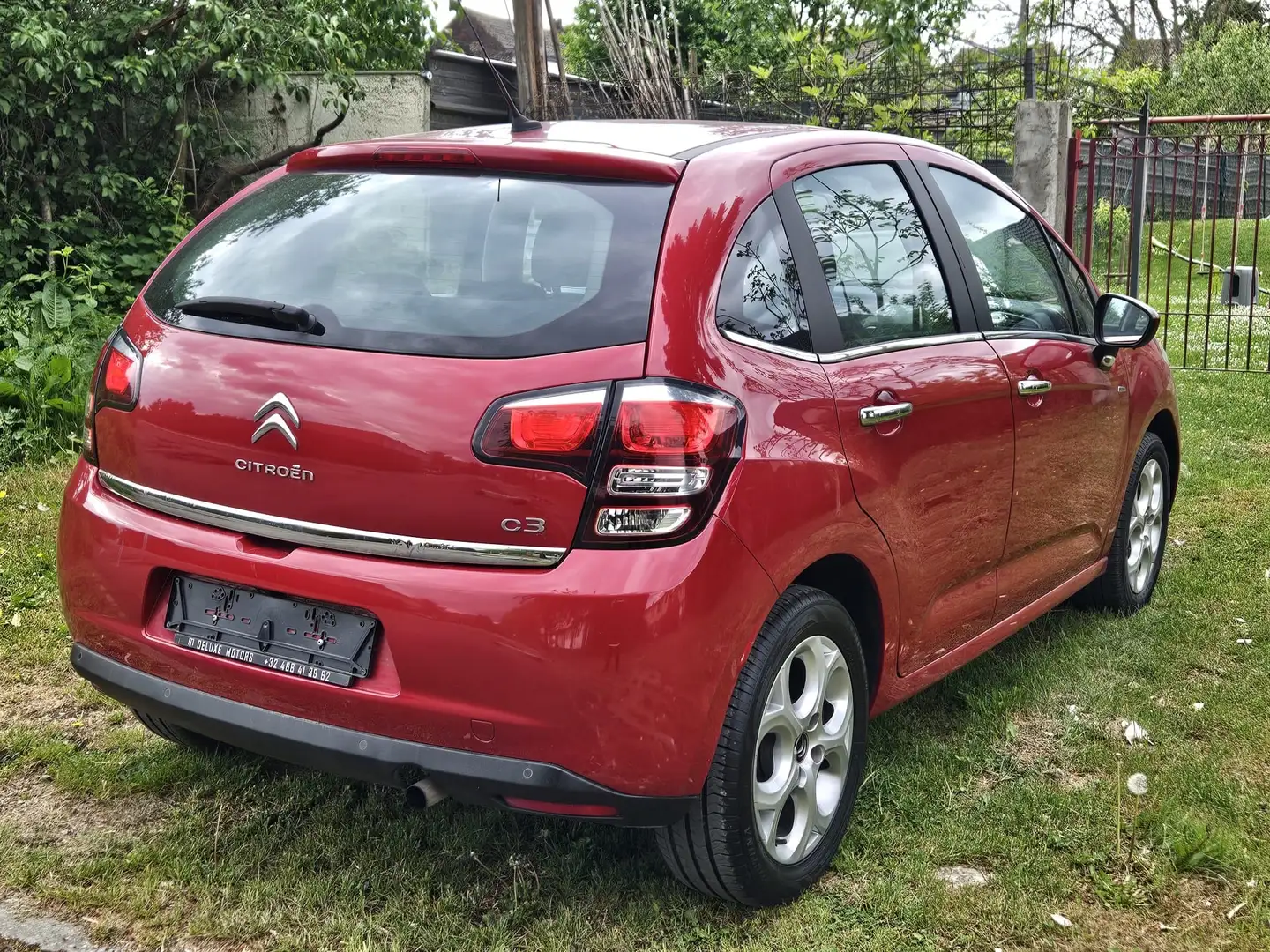 Citroen C3 C3 1.2 PureTech Exclusive Rouge - 2