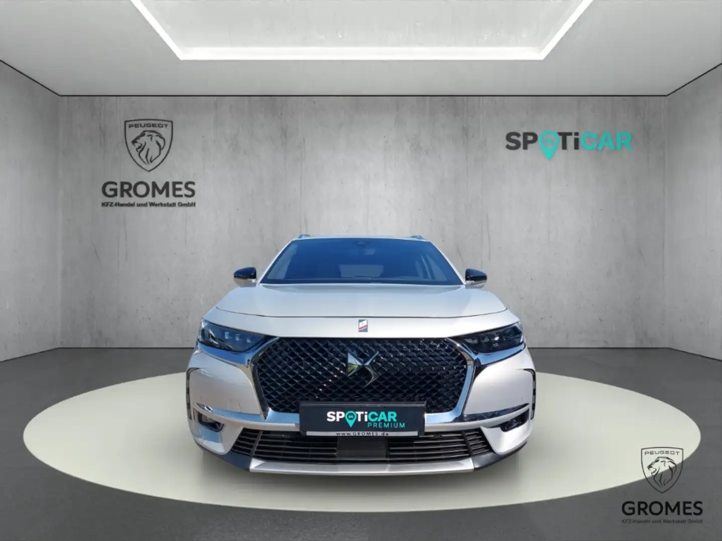 DS Automobiles DS 7 Crossback Hybrid 300  E-Tense 4x4 Rivoli Panorama Navi Massa Šedá - 2