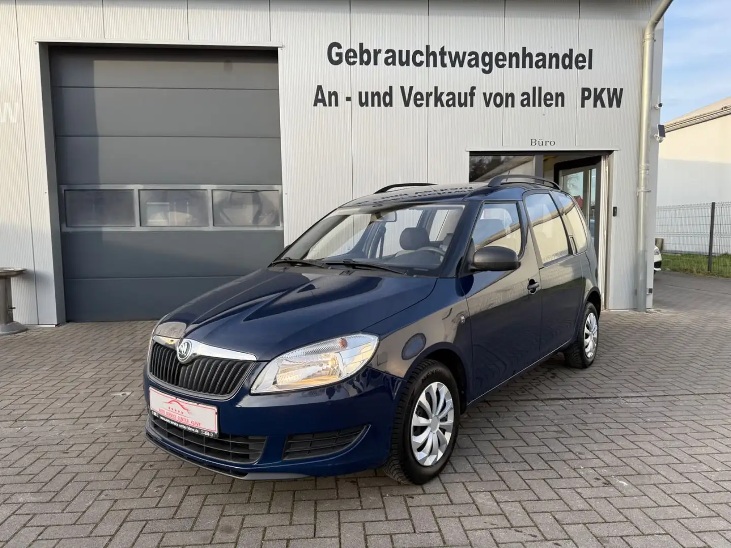 Skoda Roomster Active Plus*1HAND*KLIMA*STEUERKETTE NEU Blau - 1