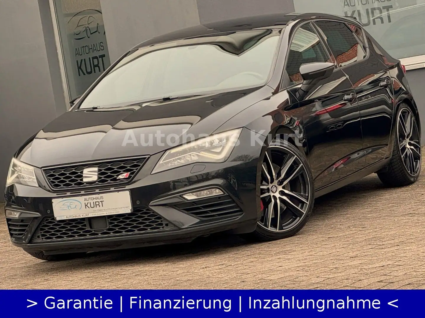 SEAT Leon Cupra 300 *NAVI*LED*1.HD*ALCANTARA*TÜV NEU* Zwart - 1