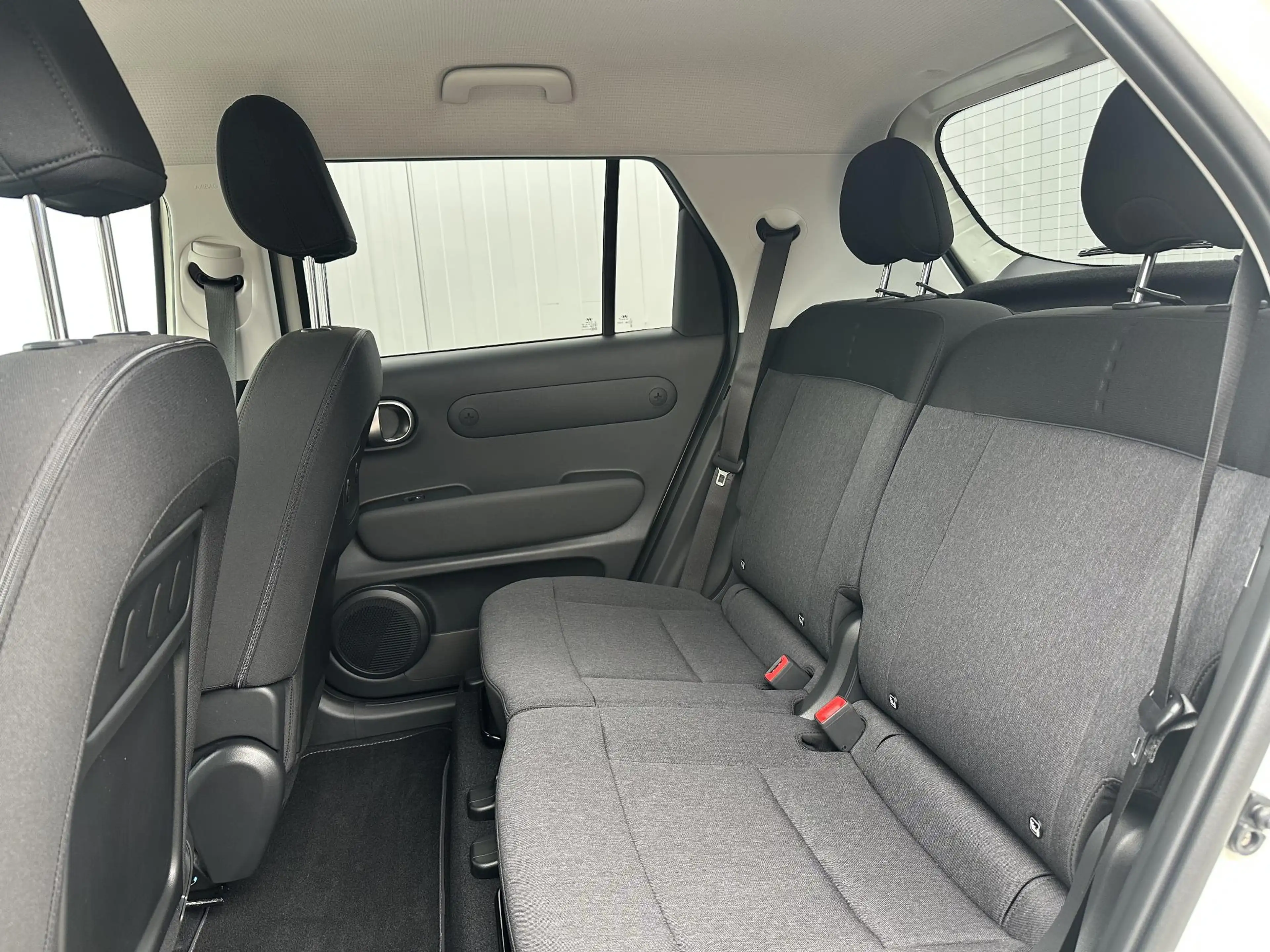 Hyundai Inster Evolve 49 kWh / Cruise control Adaptief / Apple C — photo 7