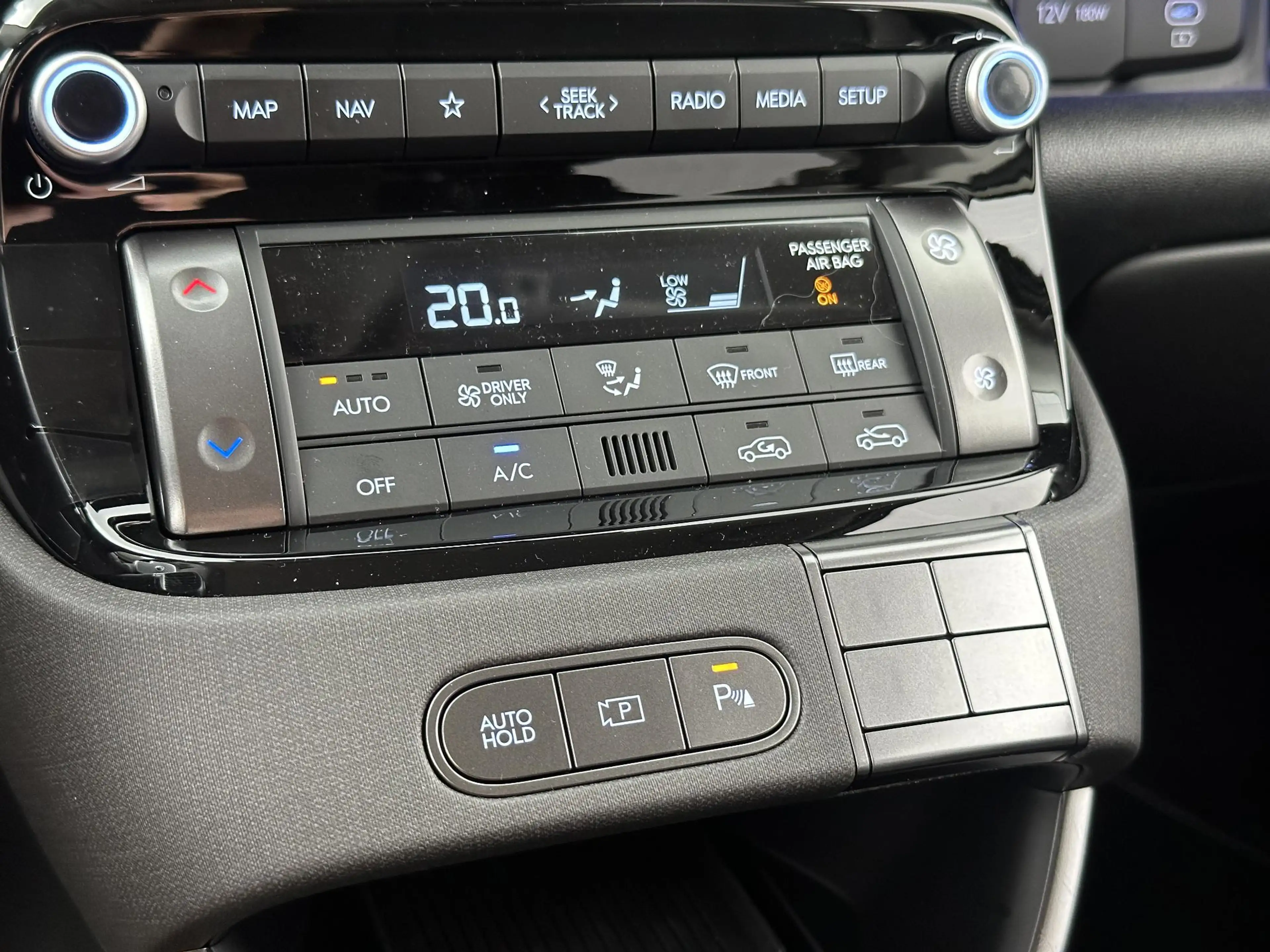 Hyundai Inster Evolve 49 kWh / Cruise control Adaptief / Apple C — photo 4
