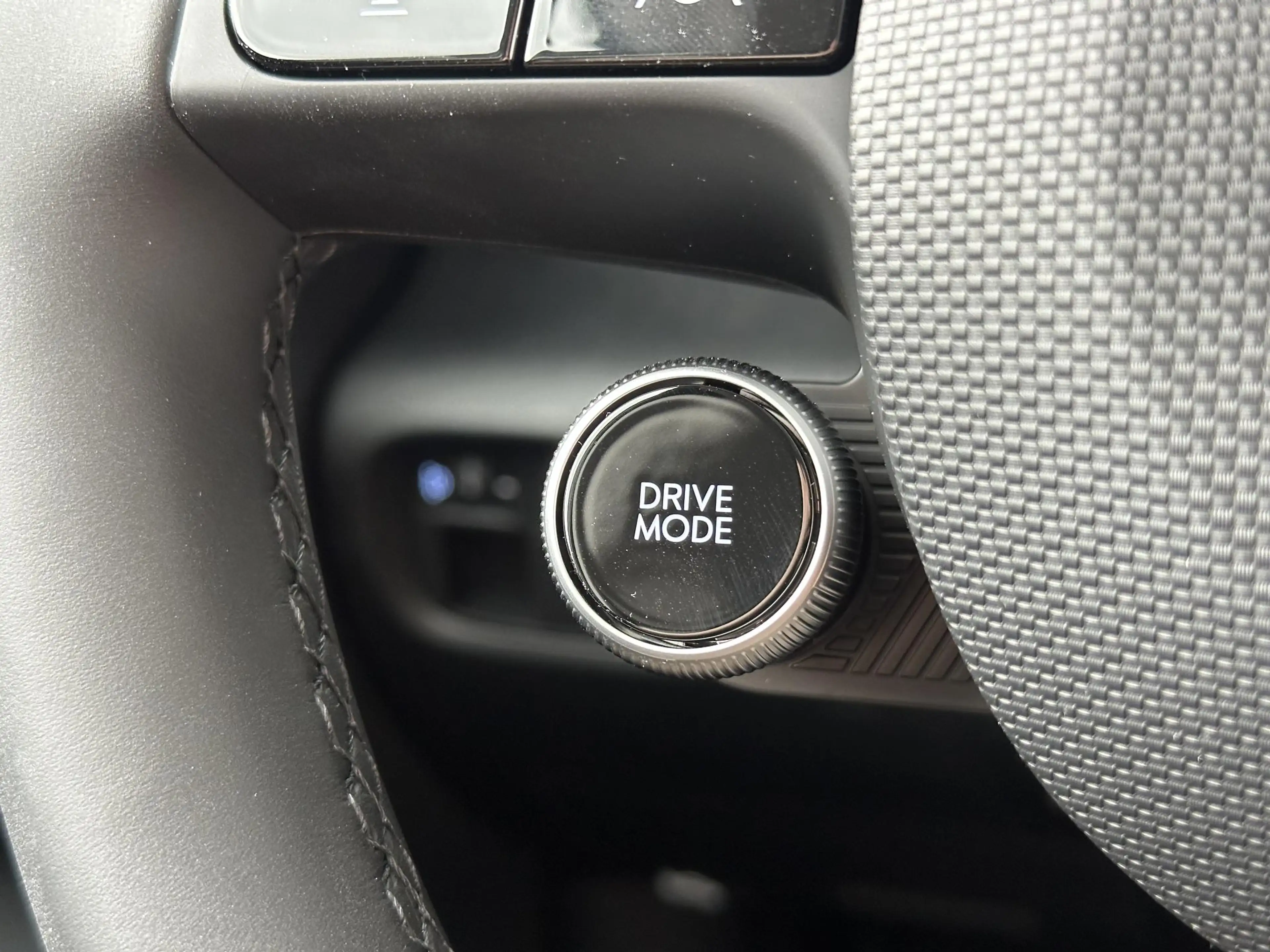 Hyundai Inster Evolve 49 kWh / Cruise control Adaptief / Apple C — photo 35