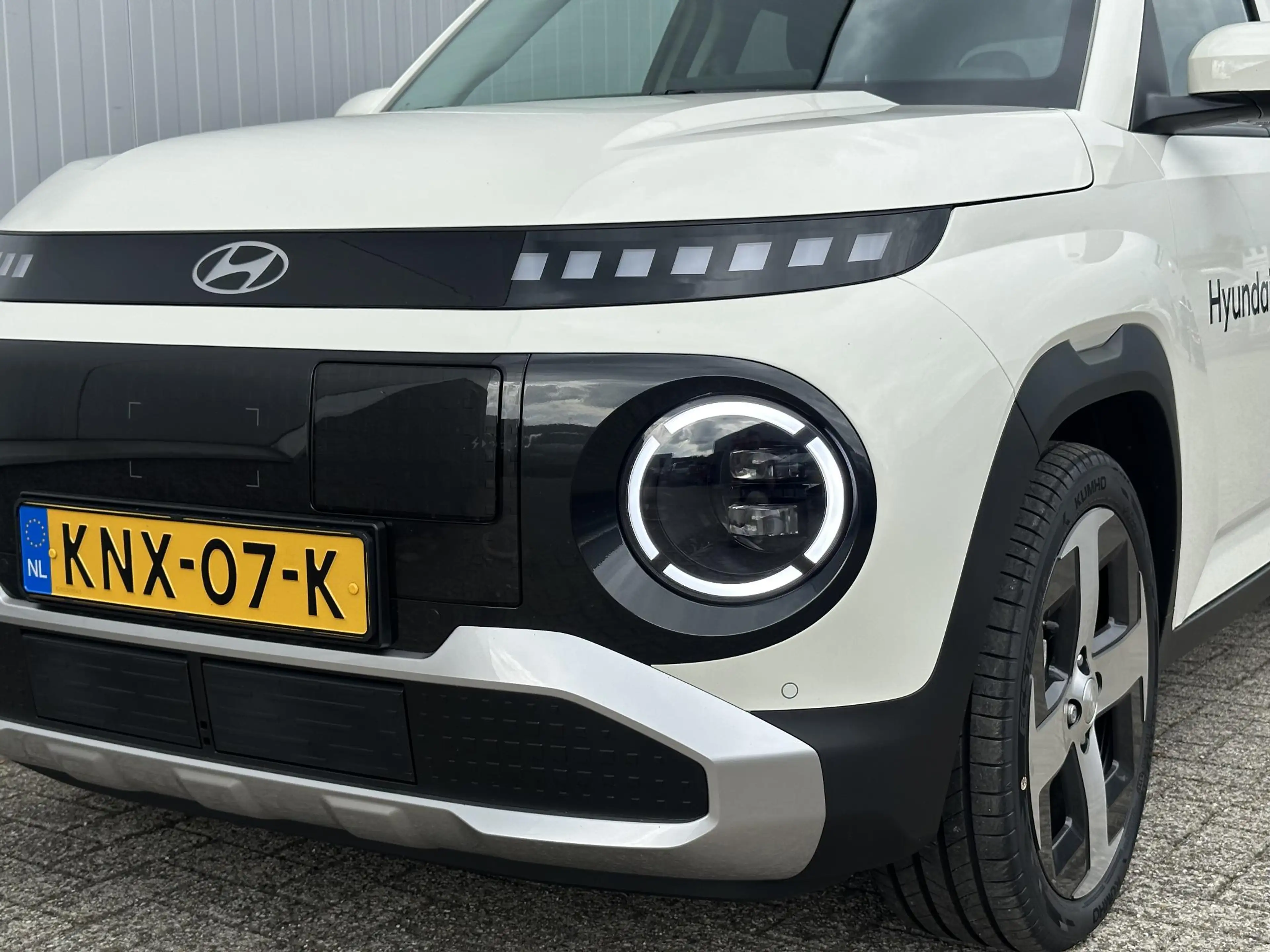 Hyundai Inster Evolve 49 kWh / Cruise control Adaptief / Apple C — photo 23