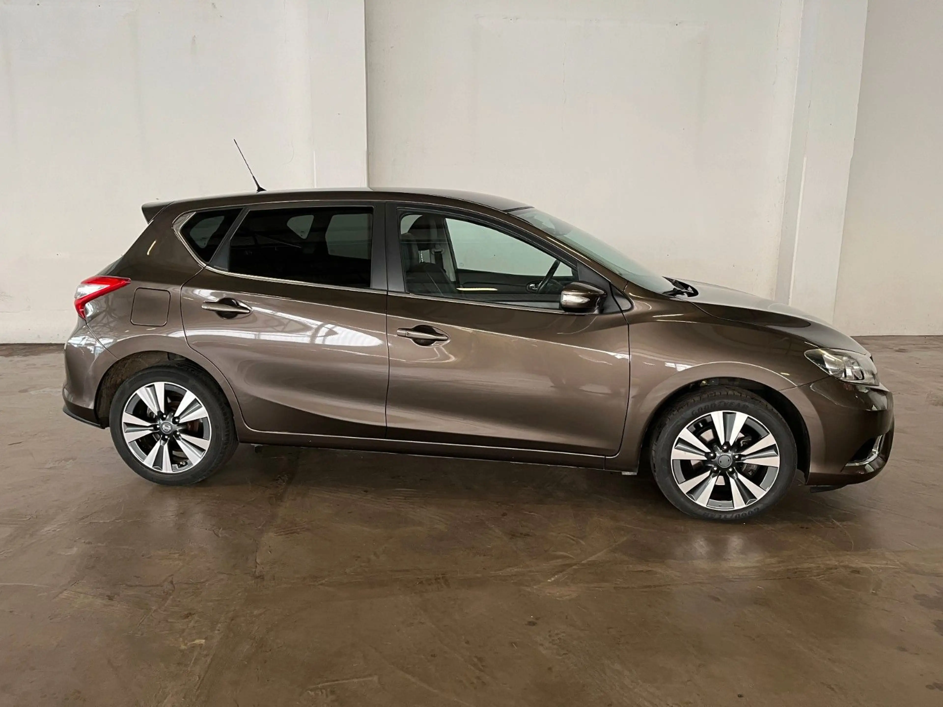 Nissan Pulsar 1.2 N-Connecta — photo 4