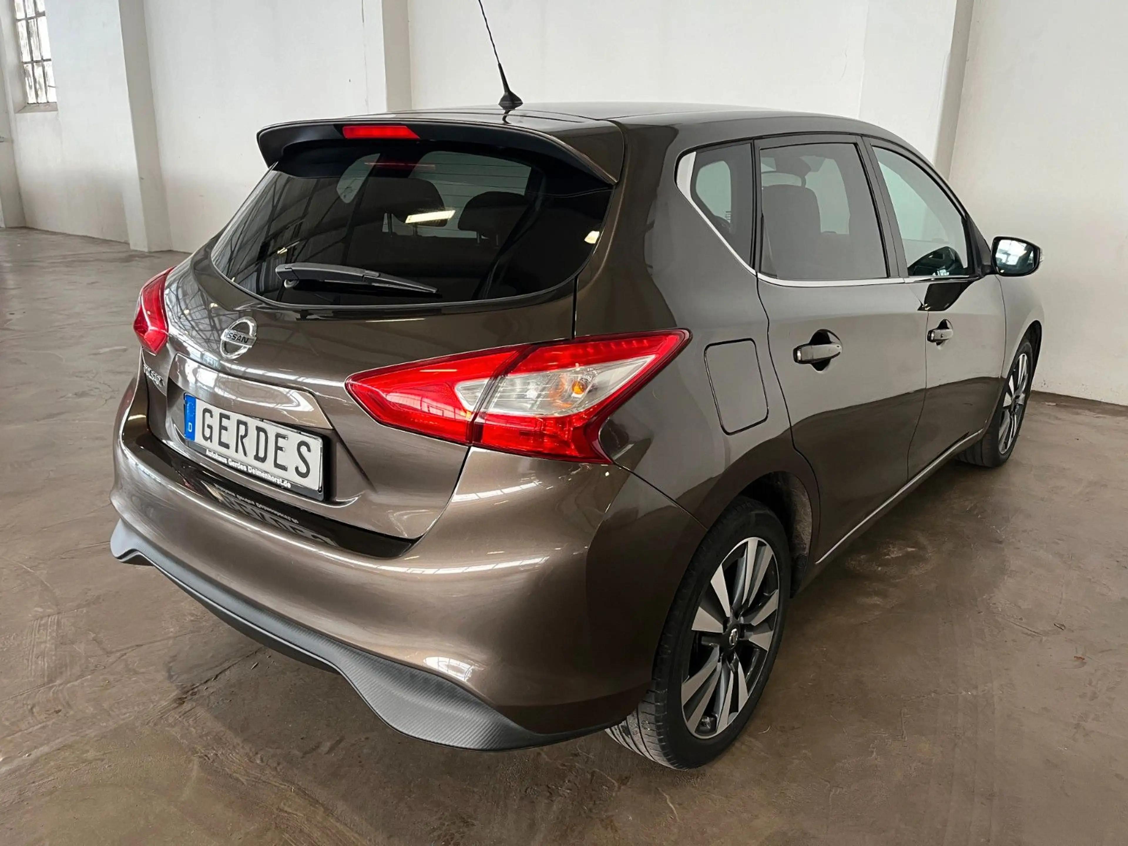 Nissan Pulsar 1.2 N-Connecta — photo 11