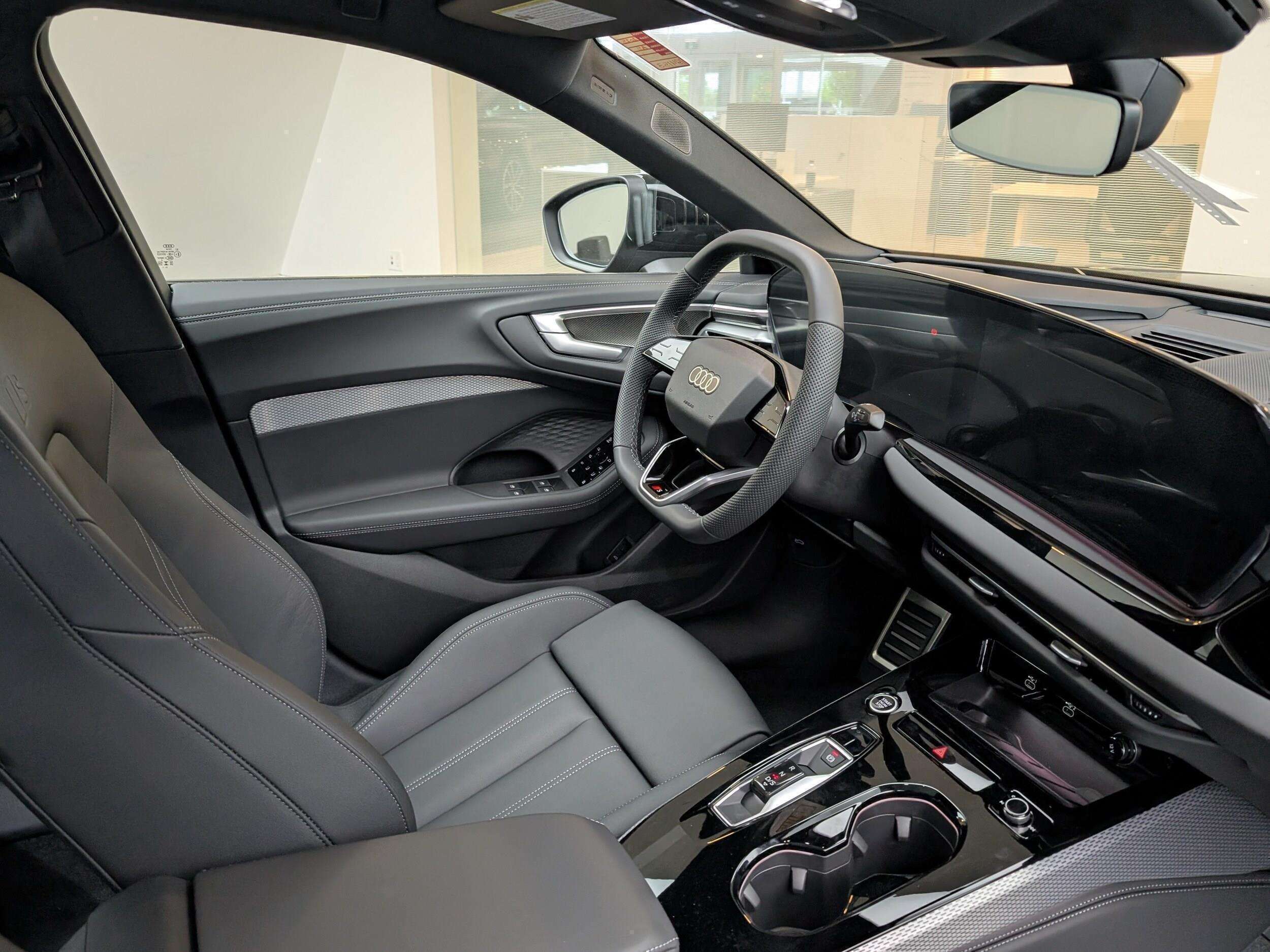 2025 Audi A5 Technik 2.0 TFSI quattro thumb 26
