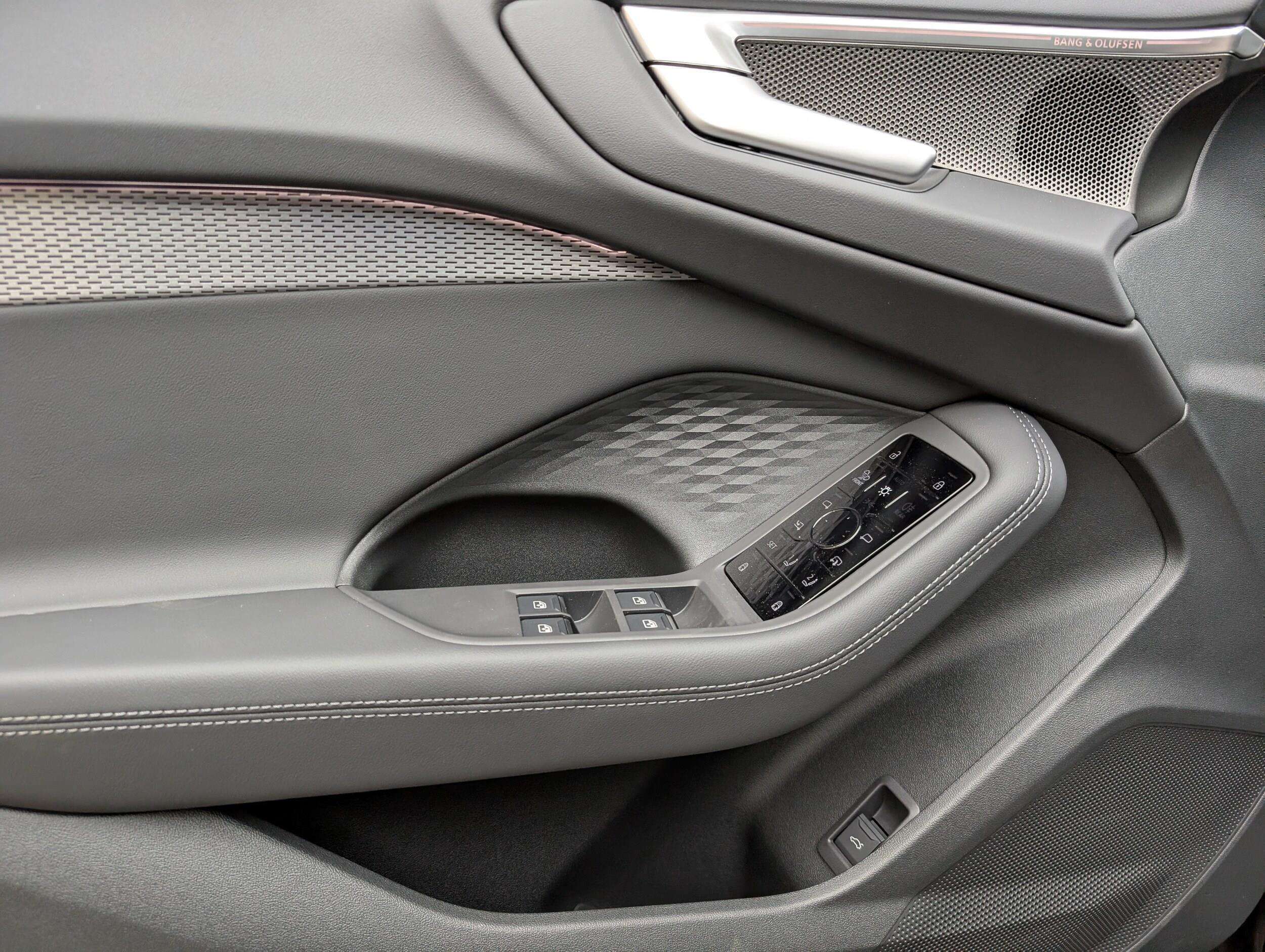 2025 Audi A5 Technik 2.0 TFSI quattro thumb 23