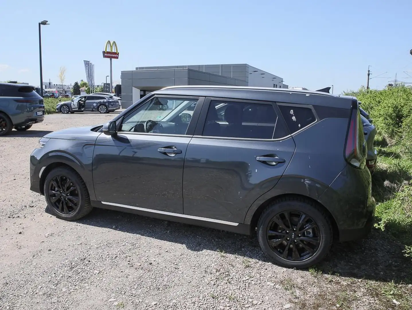Kia Soul 64 kWh Vision Tech-Paket 3-Phasen Wärmepu Grau - 2