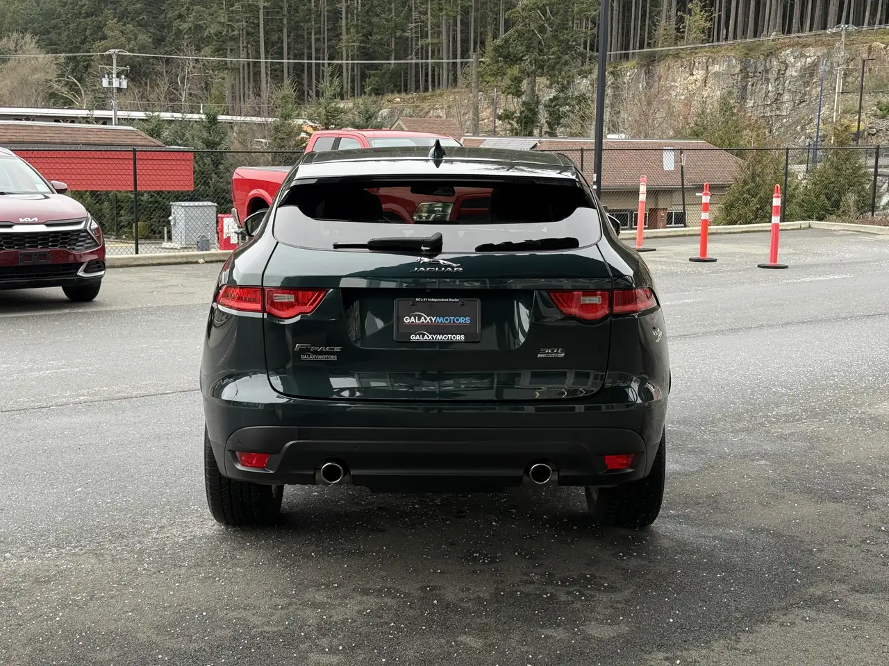 Jaguar F-Pace снимка Jaguar F-Pace