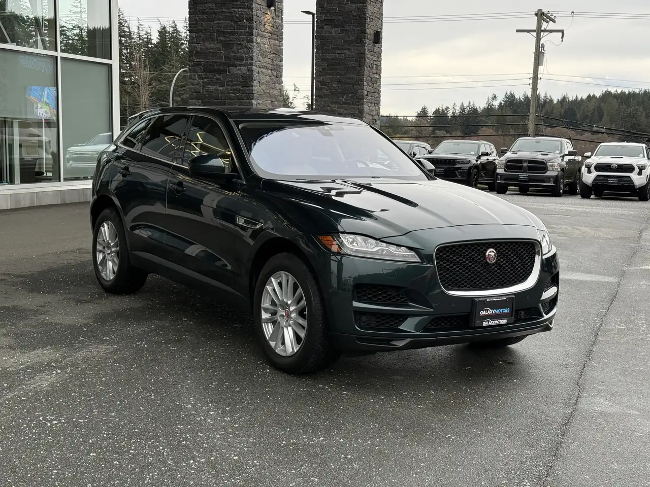 Jaguar F-Pace снимка Jaguar F-Pace