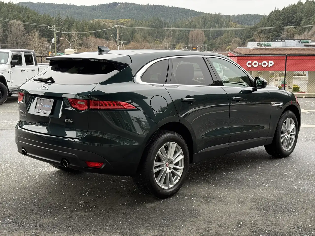 Jaguar F-Pace снимка Jaguar F-Pace