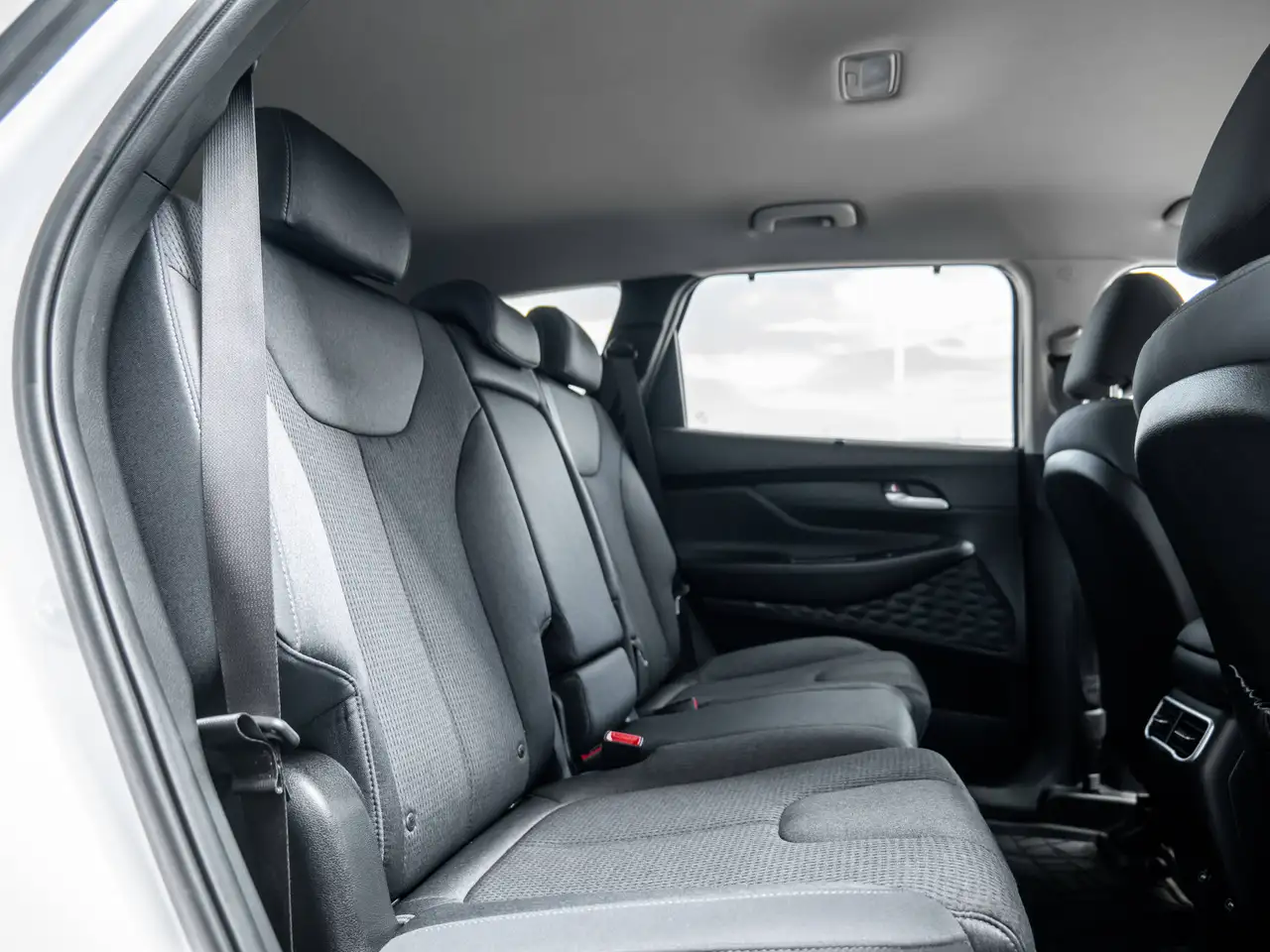 Hyundai SANTA FE photo Hyundai SANTA FE