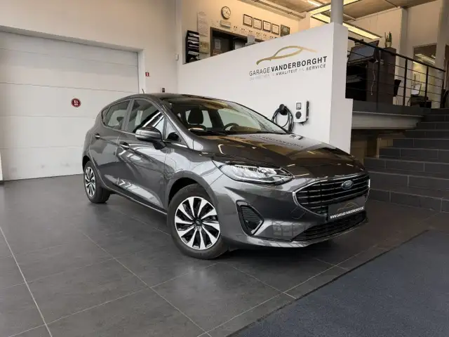 Ford Fiesta HYBRIDE BENZINE 125PK SLECHTS 16000KM!!!!