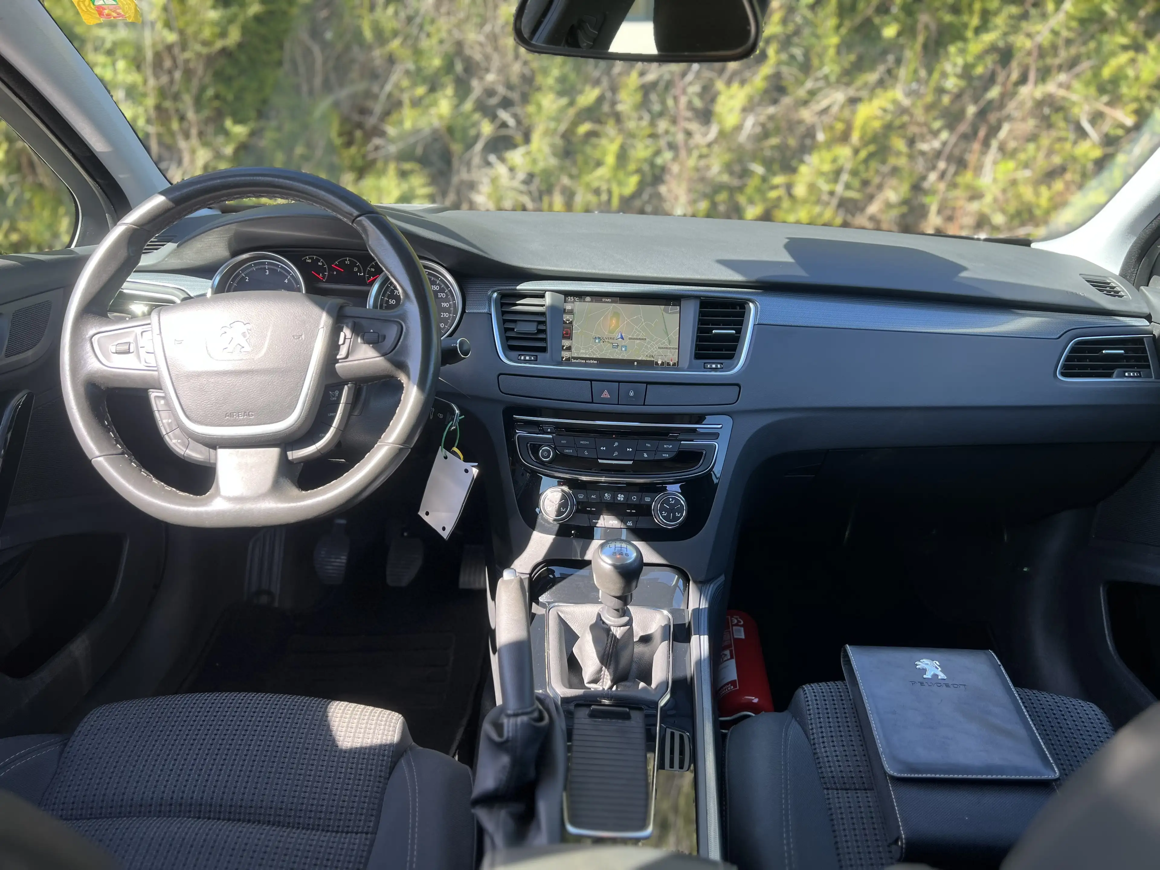 Peugeot 508 508 1.6 BlueHDi Special Edition S — photo 8