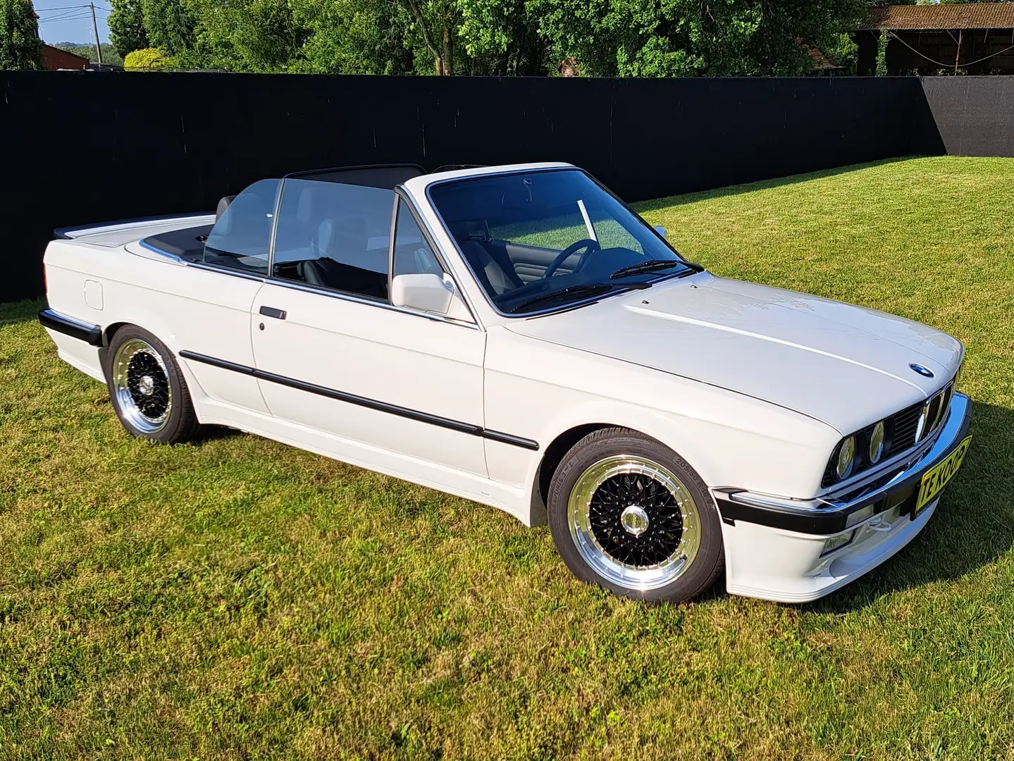 BMW 325 E30 Wit - 1