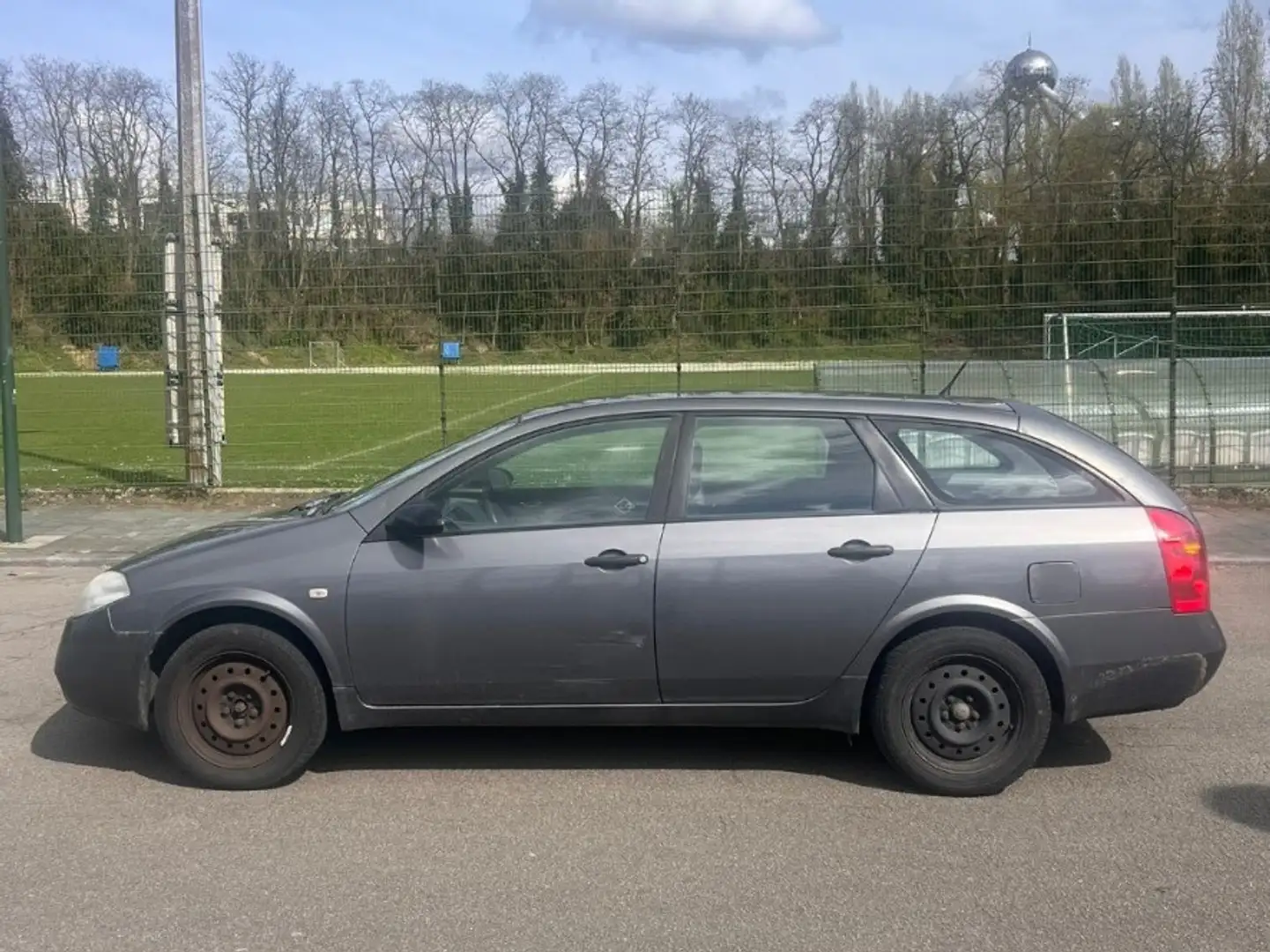 Nissan Primera Nissan Primera Break Szary - 2