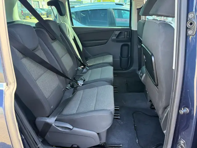 Volkswagen Sharan view 15