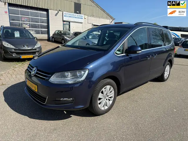 Volkswagen Sharan main image