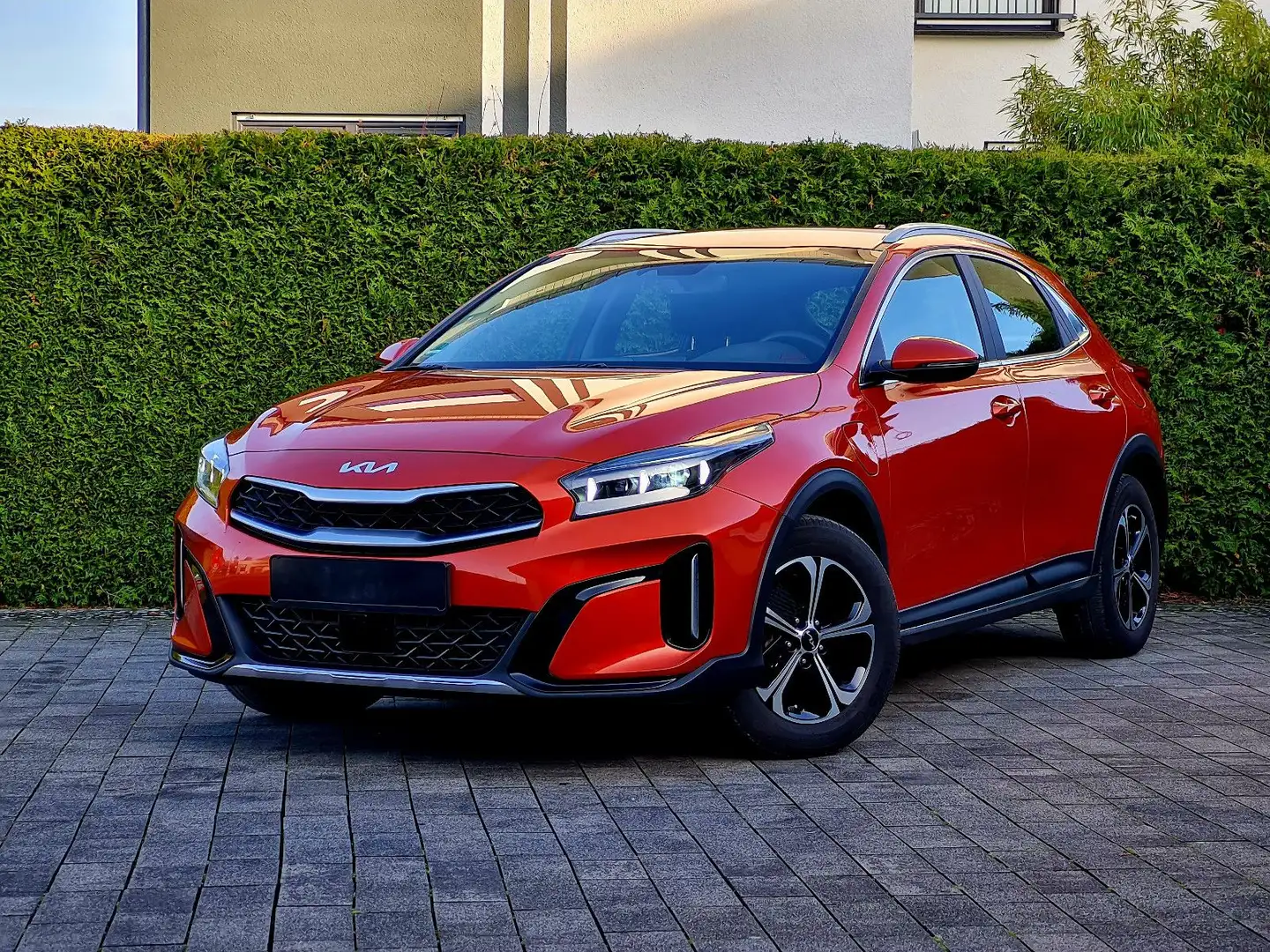 Kia XCeed Vision Plug-in Hybrid Orange - 1
