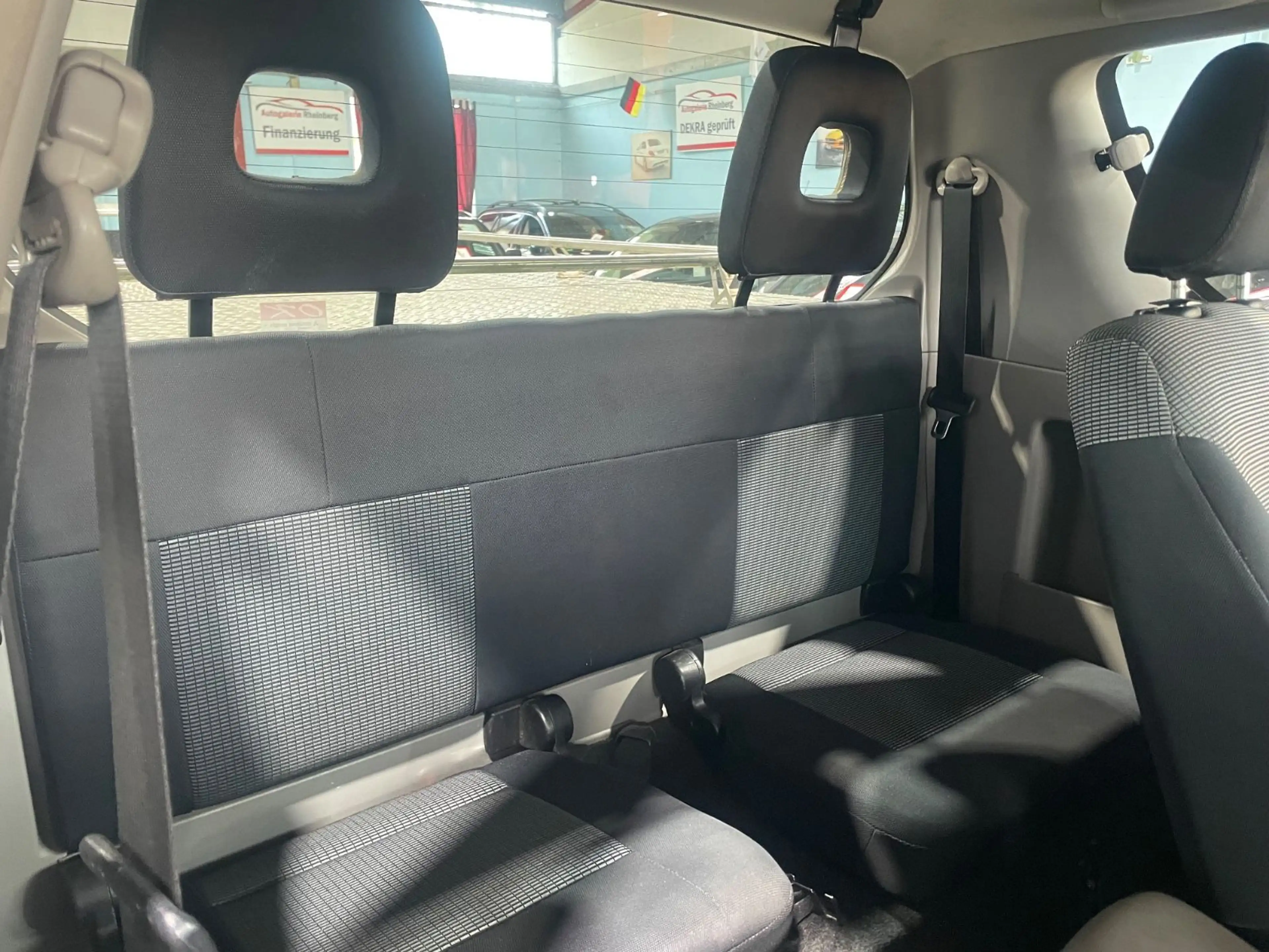 Mitsubishi L200 *2.5 DIESEL*4X4*OFFROAD*KLIMA*2.HAND*TÜV NEU — photo 11