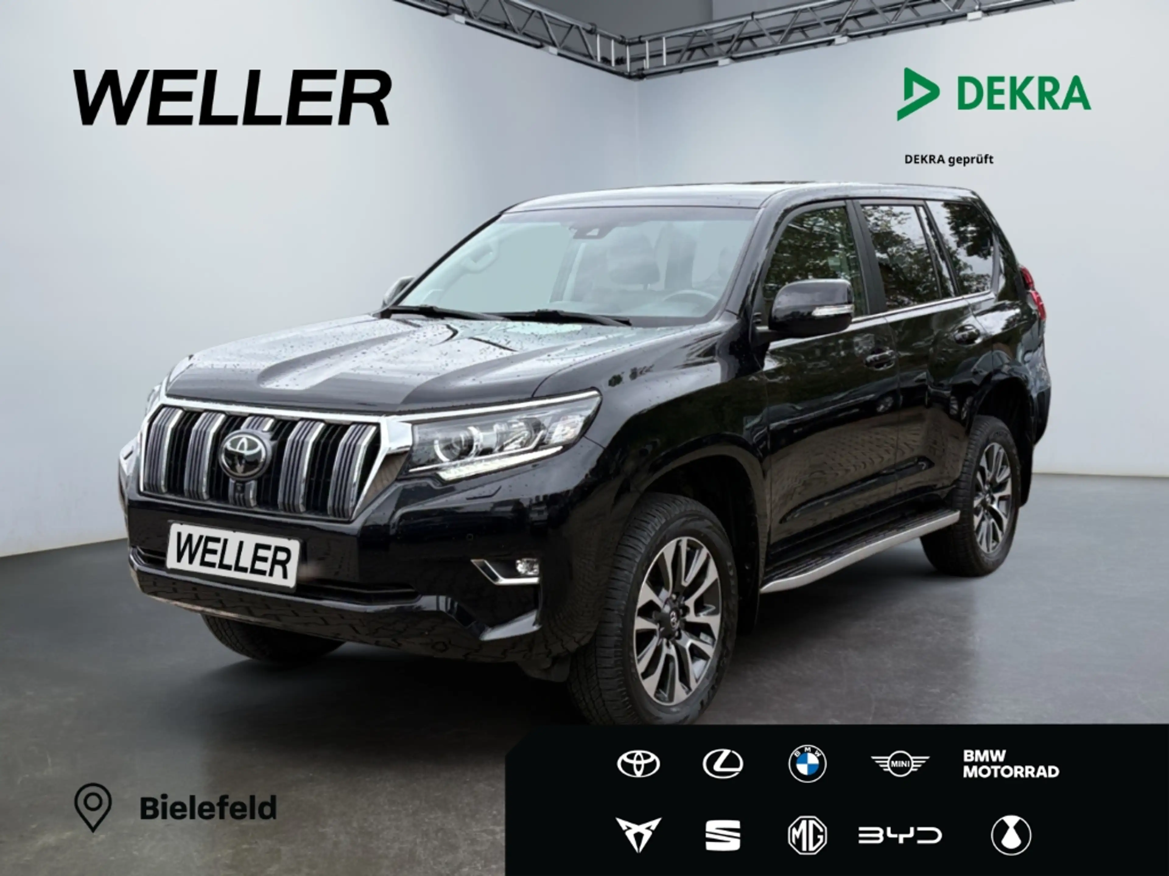 Toyota Land Cruiser 2.8 D-4D TEC-Edition *360°*JBL*AHK*