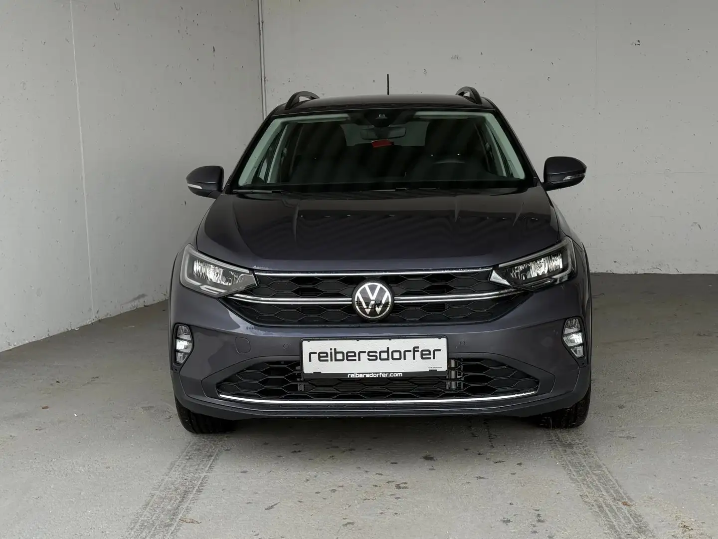 Volkswagen Taigo Friends TSI Grau - 2