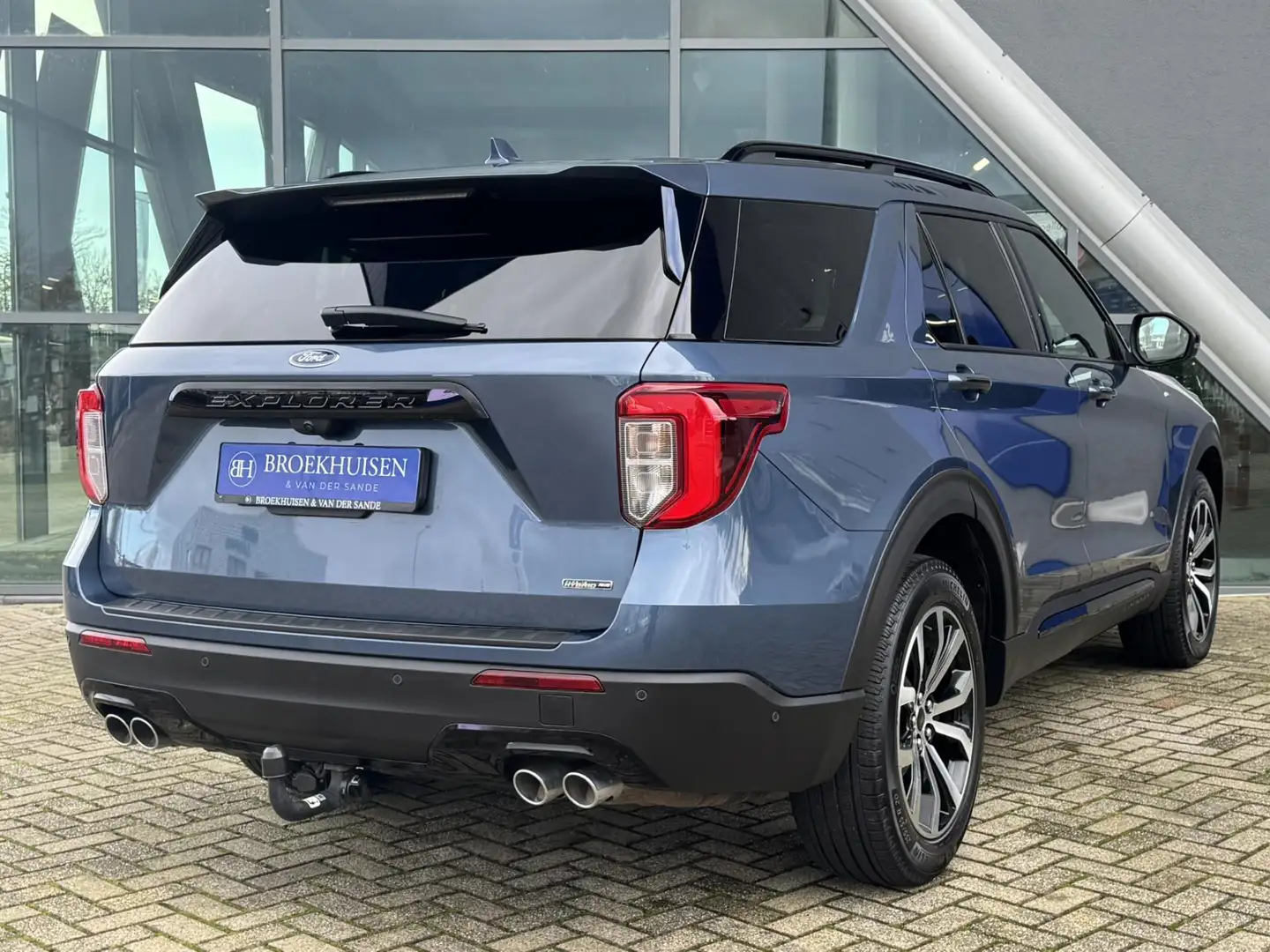 Ford Explorer 3.0 V6 EcoBoost 7 Pers. PHEV ST-Line 457pk Panoram Blauw - 2