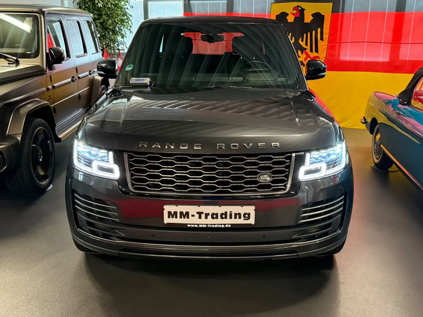 Land Rover Range Rover RANGE ROVER D350 AUTOBIO-PANORAM-STANDH.-1HD-EU6 Šedá - 2