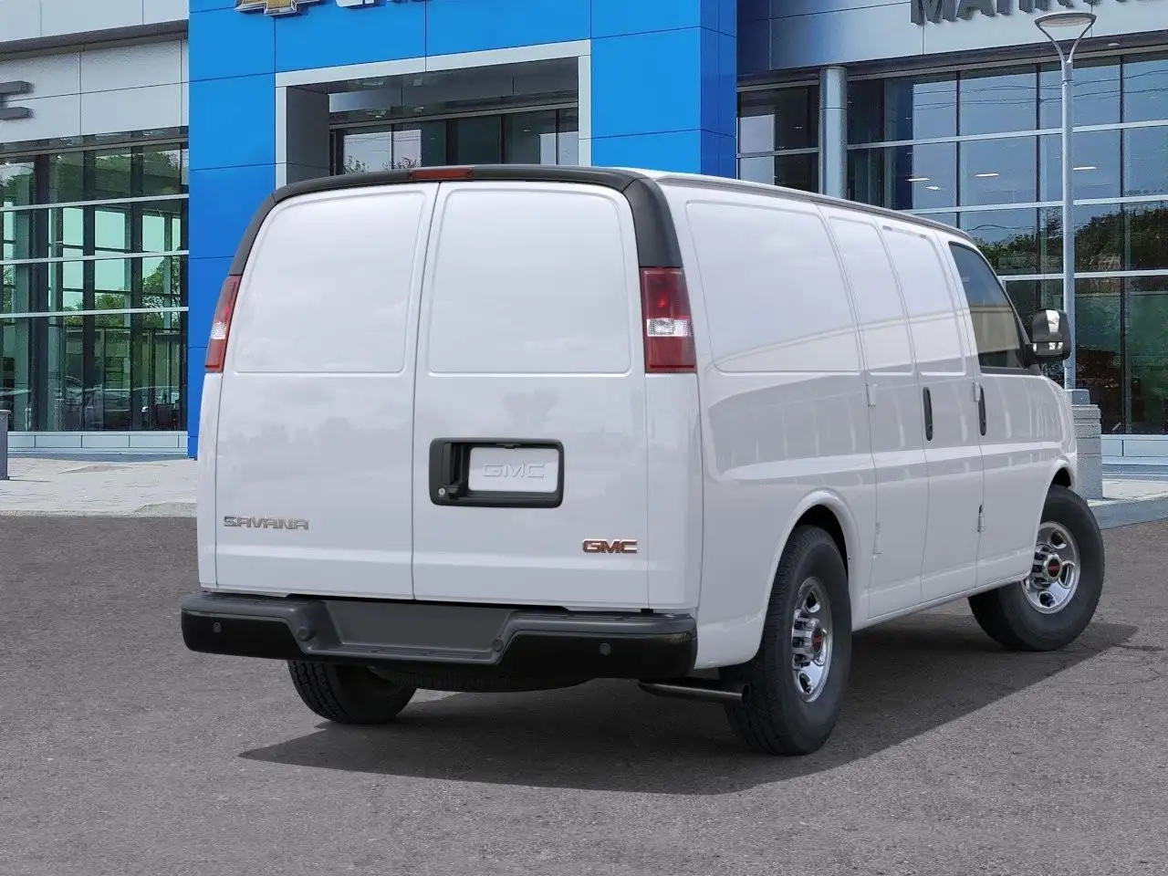 GMC Savana снимка GMC Savana