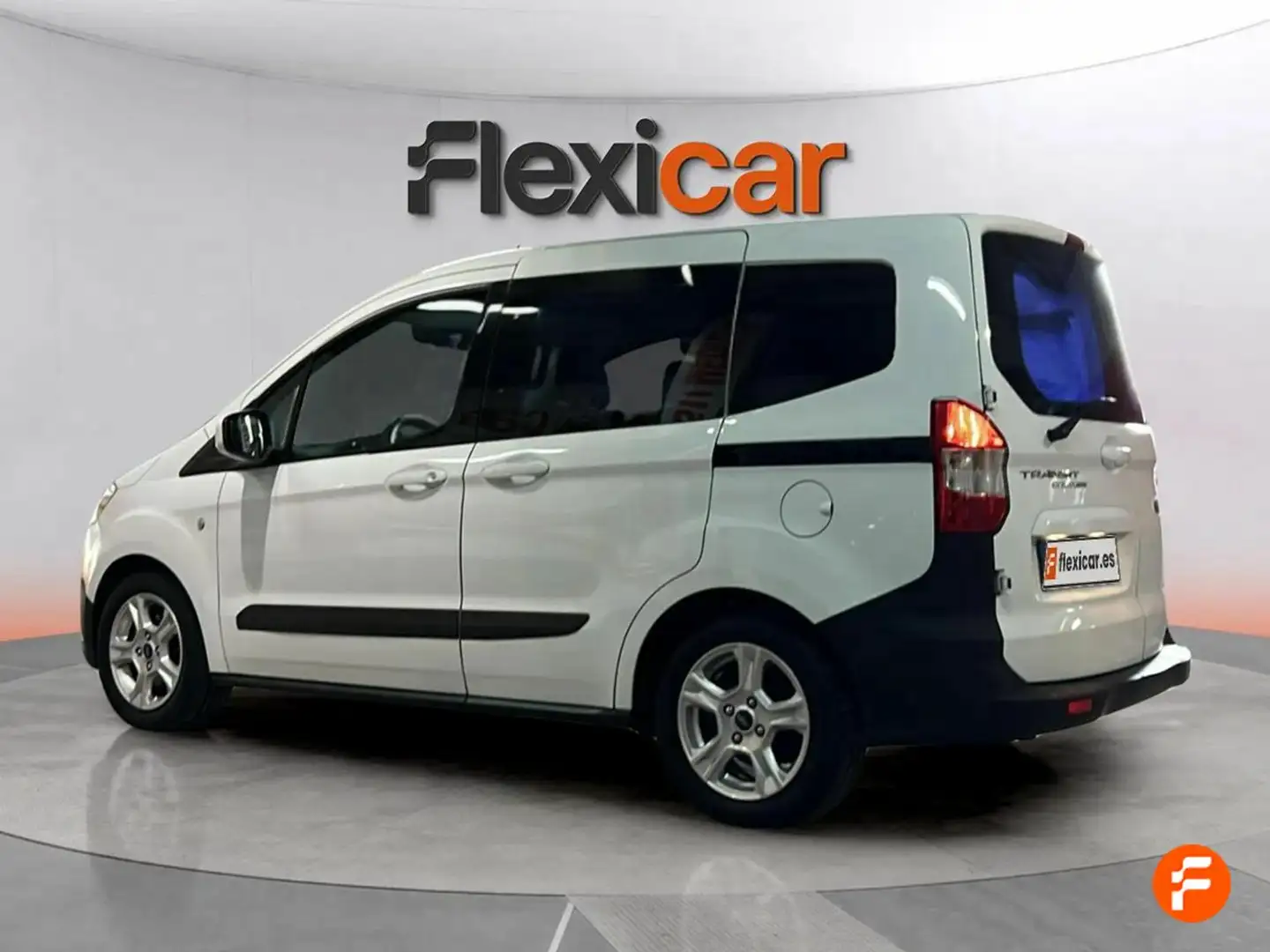 Ford Tourneo Courier 1.0 Ecoboost Ambiente Blanco - 2