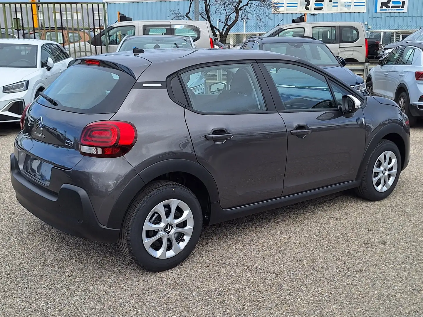 Citroen C3 PureTech 83 ch BVM5 You Gris - 2