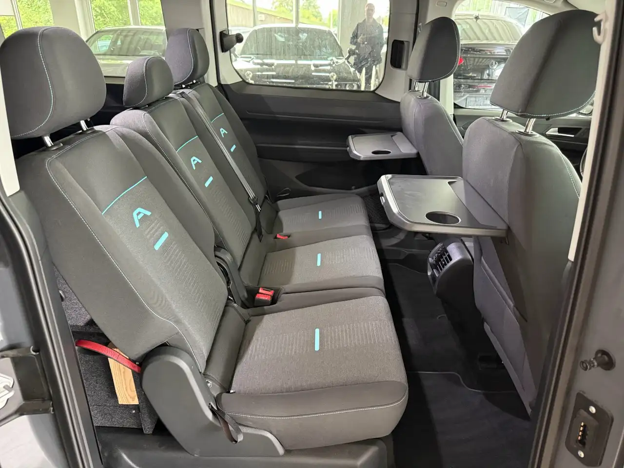 Ford Tourneo Connect L PHEV Active*AHK*NAVI*Panoramadach, миниатюра 13