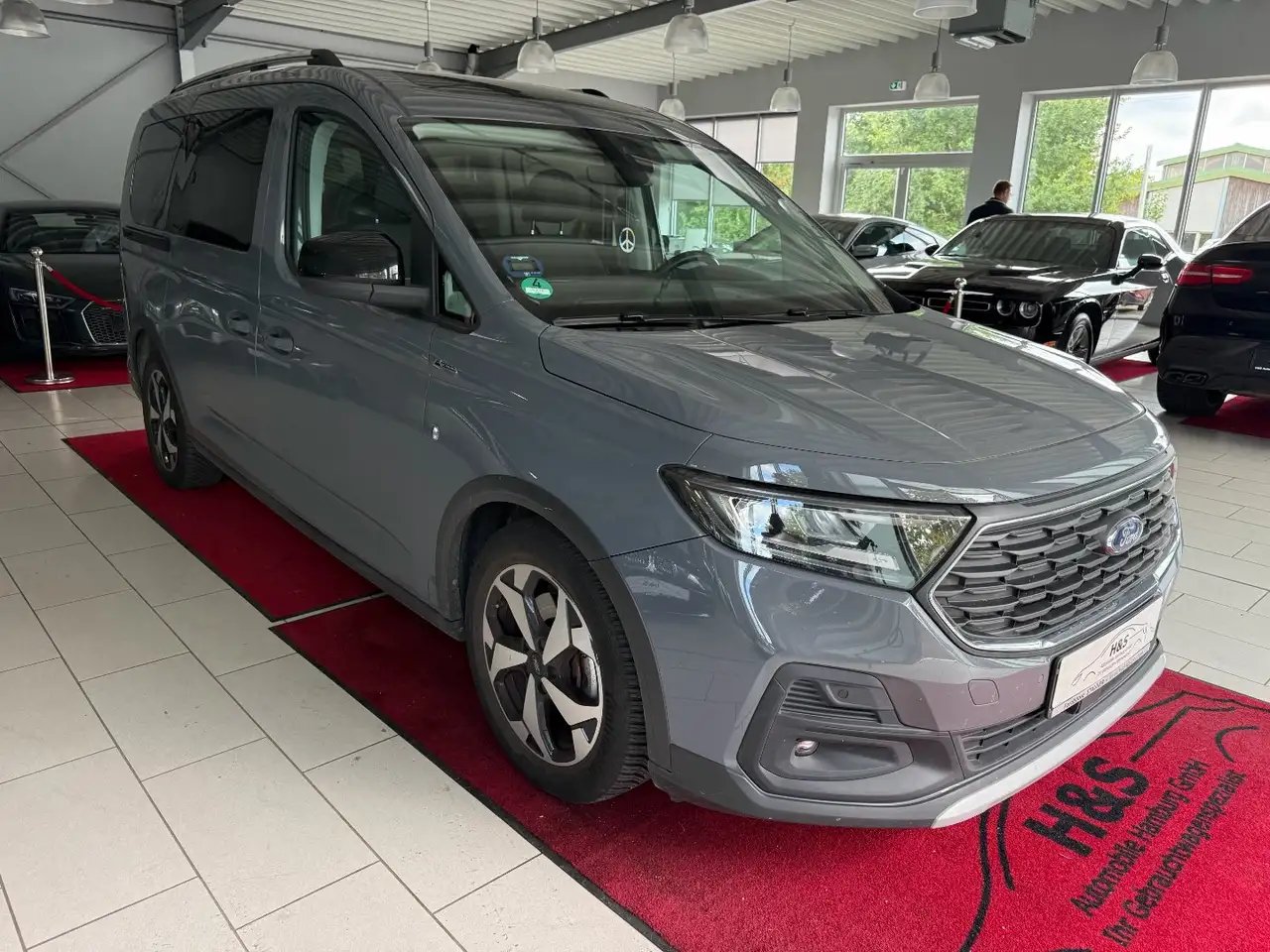 Ford Tourneo Connect L PHEV Active*AHK*NAVI*Panoramadach, миниатюра 3