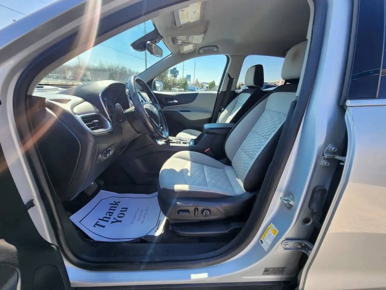 Chevrolet Equinox снимка Chevrolet Equinox