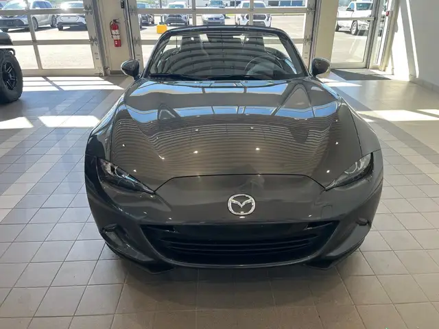 Mazda MX-5 Miata 2018 — photo 2
