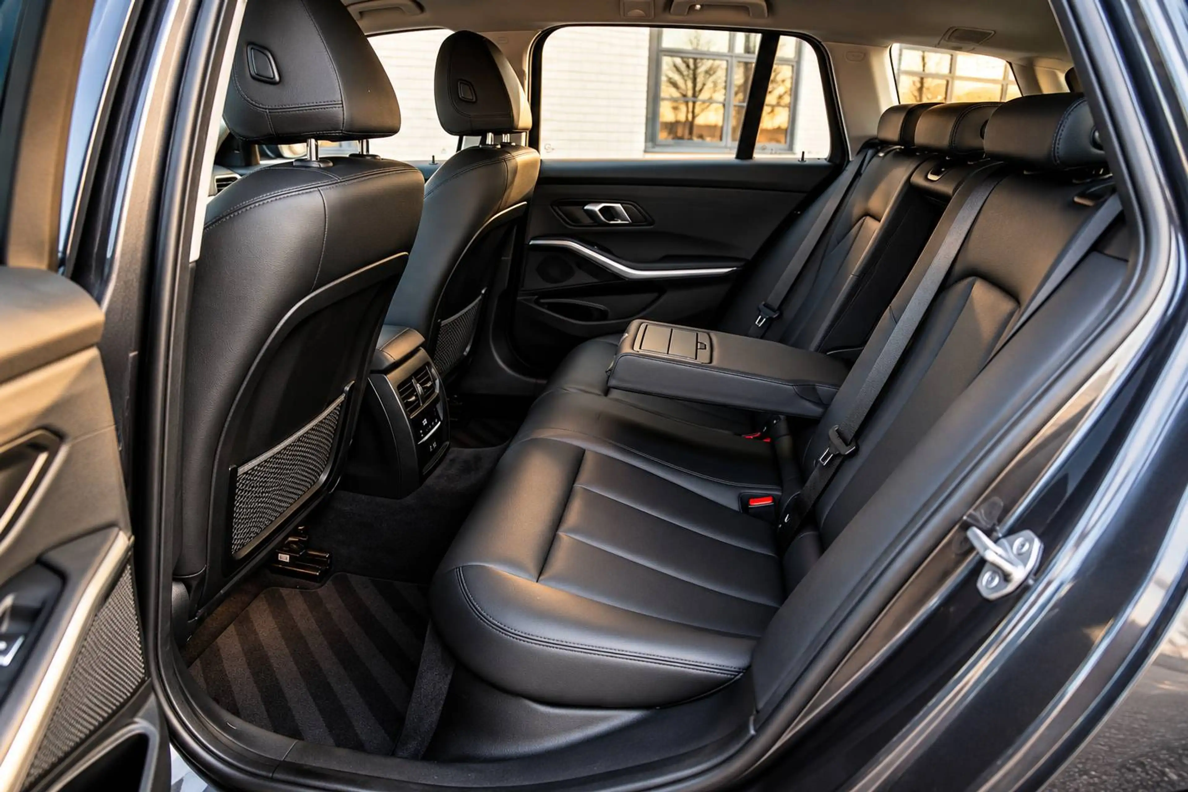 BMW 316 Touring 316 dA-Virtual-Carplay-Leder-LED-Comfortpack-12MGAR — photo 13