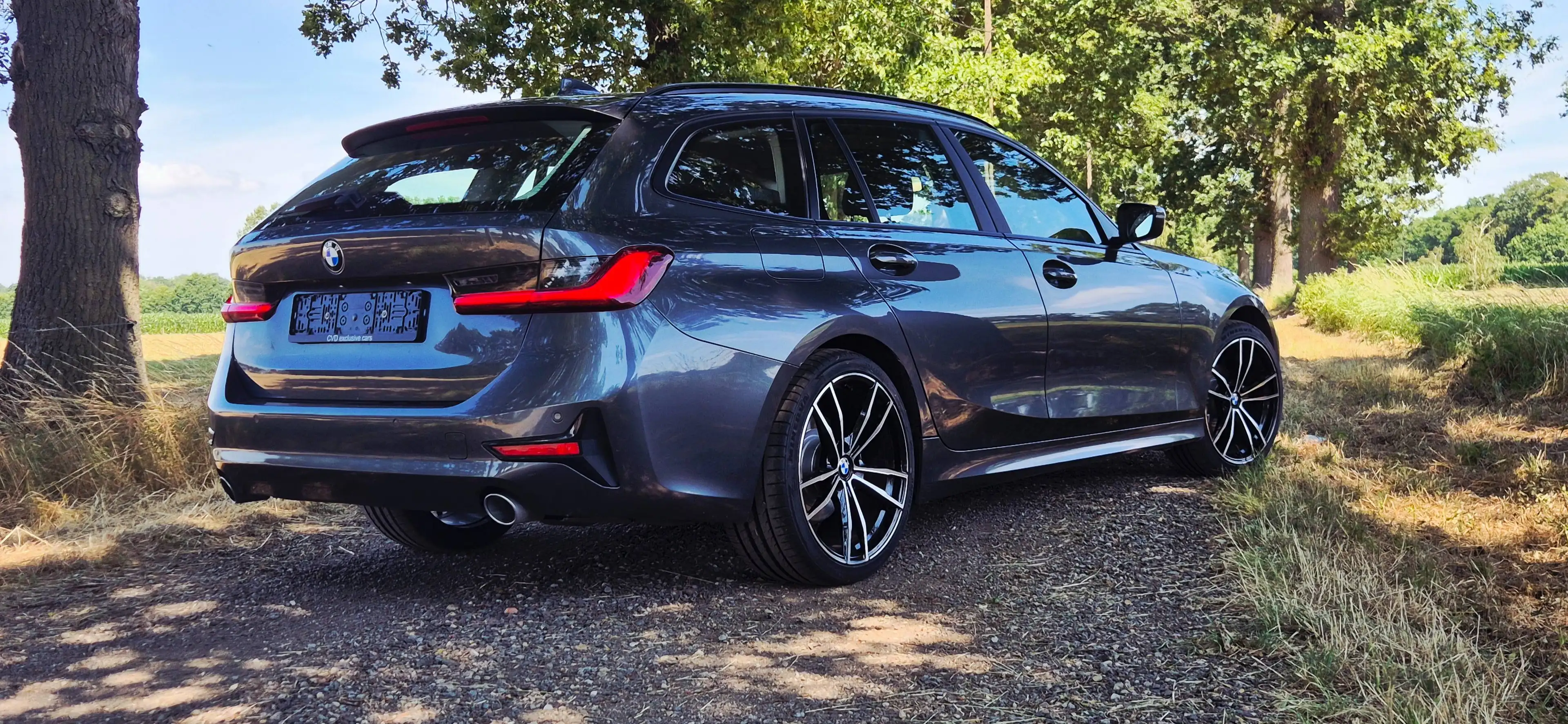 BMW 316 Touring 316 dA-Virtual-Carplay-Leder-LED-Comfortpack-12MGAR — photo 7